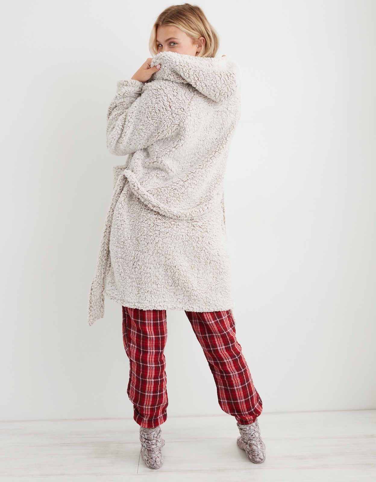 Uo shaila oversized hot sale fuzzy jacket